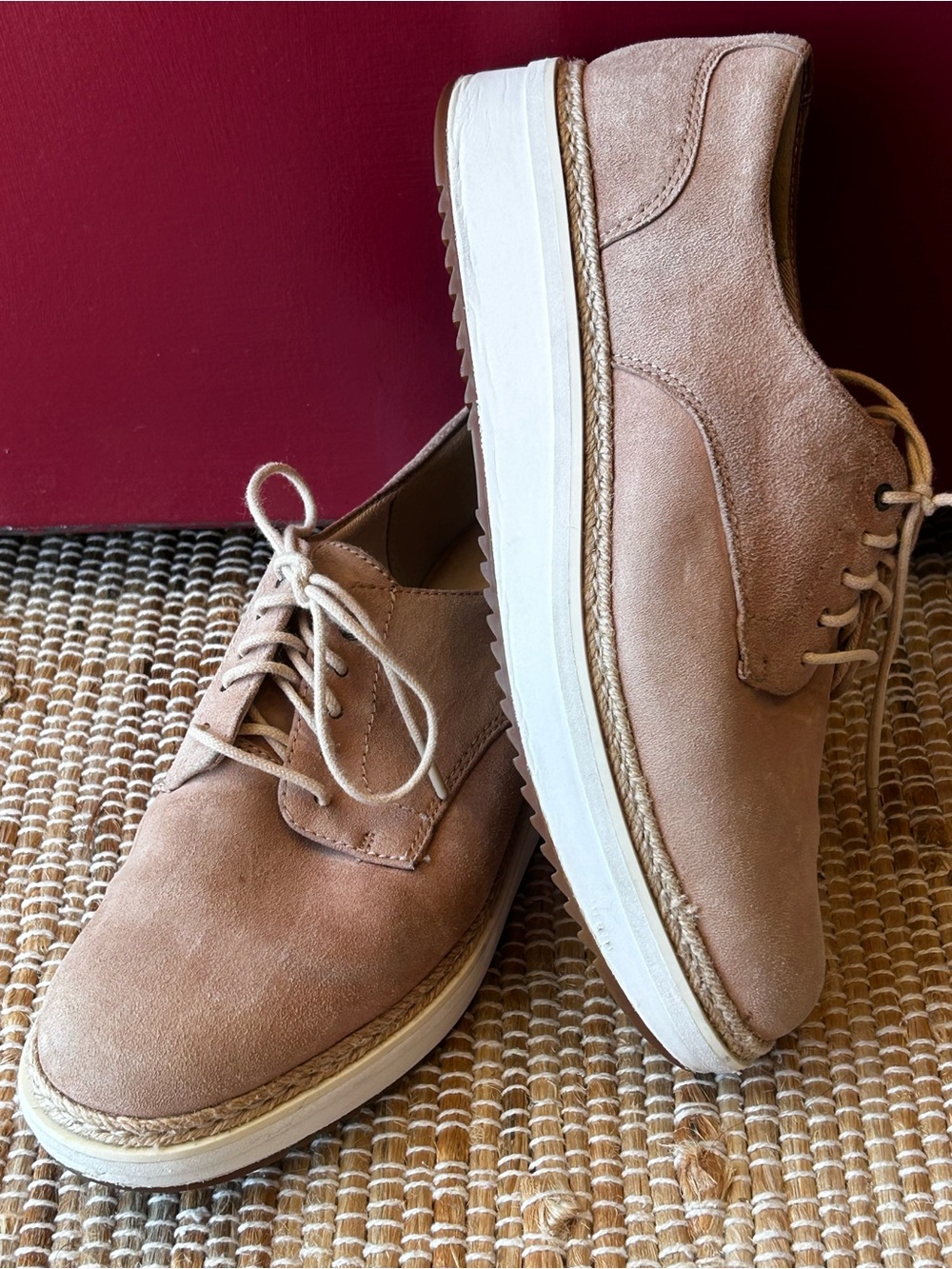 NWOT CLARKS 7.5 ‘Teasdale Rhea Oxford’ sand tan platform-premium suede-comfy!